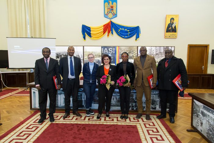 37 Conferinta presa Primaria Iasi_delegatie CID CDF_facebook