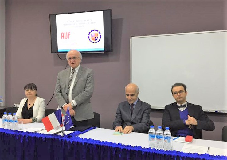 signature de la convention pour la mise en place d'un Centre Universitaire Francophone