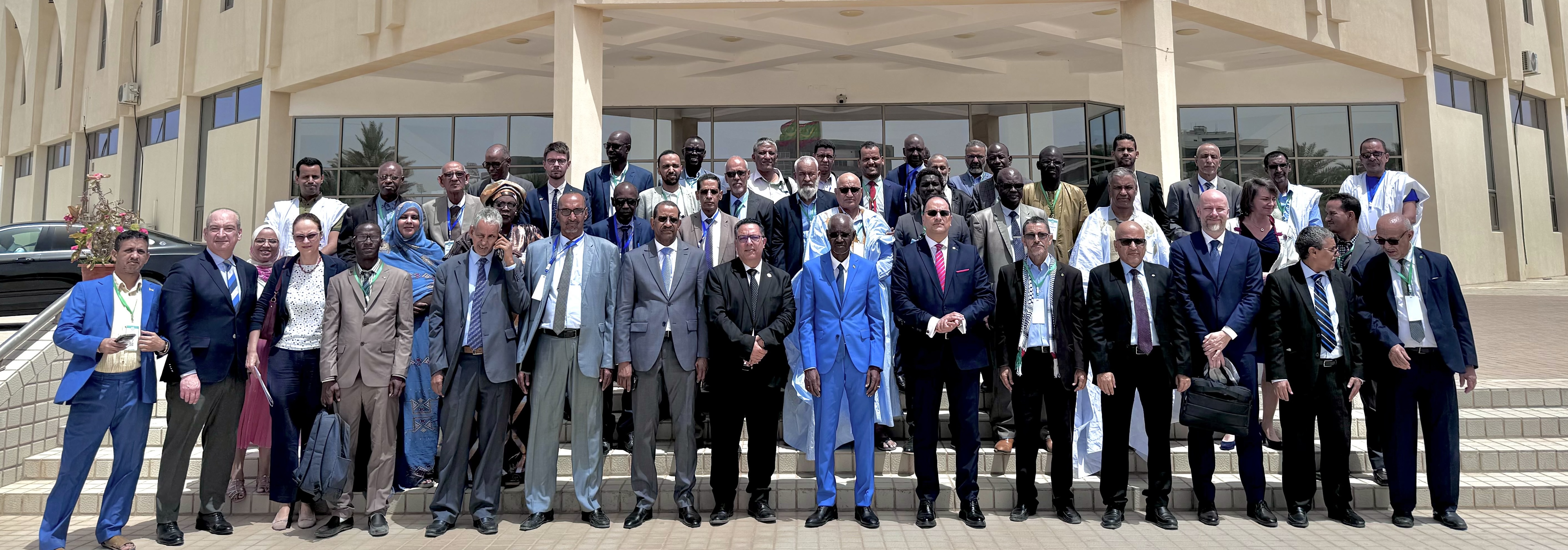 photo de famille lors de l'atelier de concertation sur l'ESR en Mauritanie