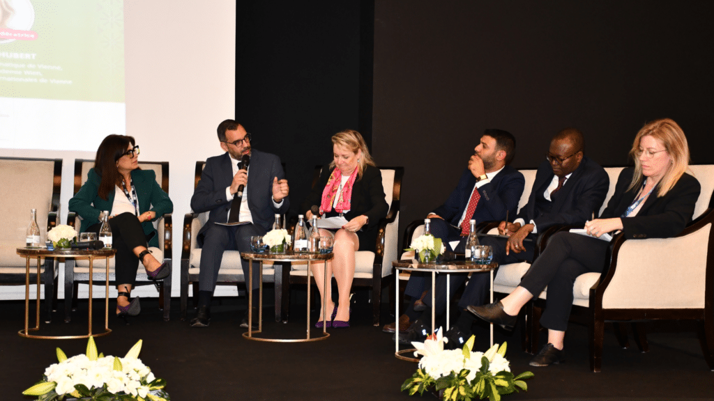 Table ronde sur les industries créatives et culturelles